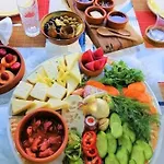 Oliva Butik Bed and Breakfast Konacik